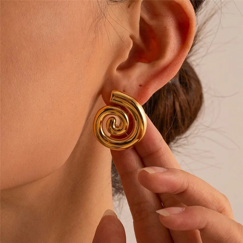 2024 New Fashion Metal Circle Drop Earrings for Woman