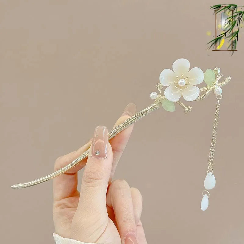 Retro Chinese Style Tassel Hair Clip for Women Hair Stick Pins Flower Handmade Hairpins Charm Jewelry Accessories Hair Ornaments