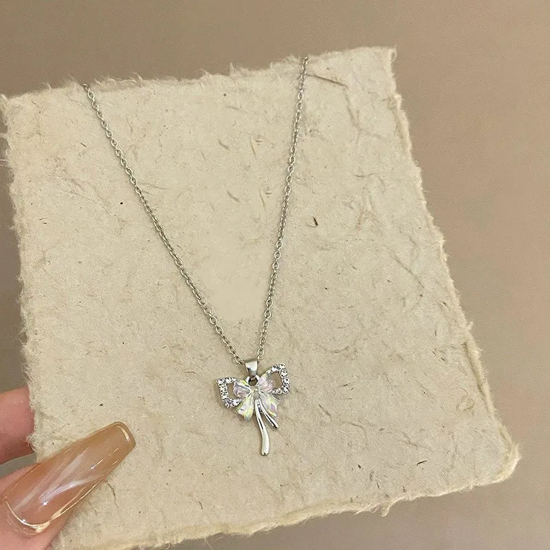 Simple Design Bow Knot Pendant Necklace Women